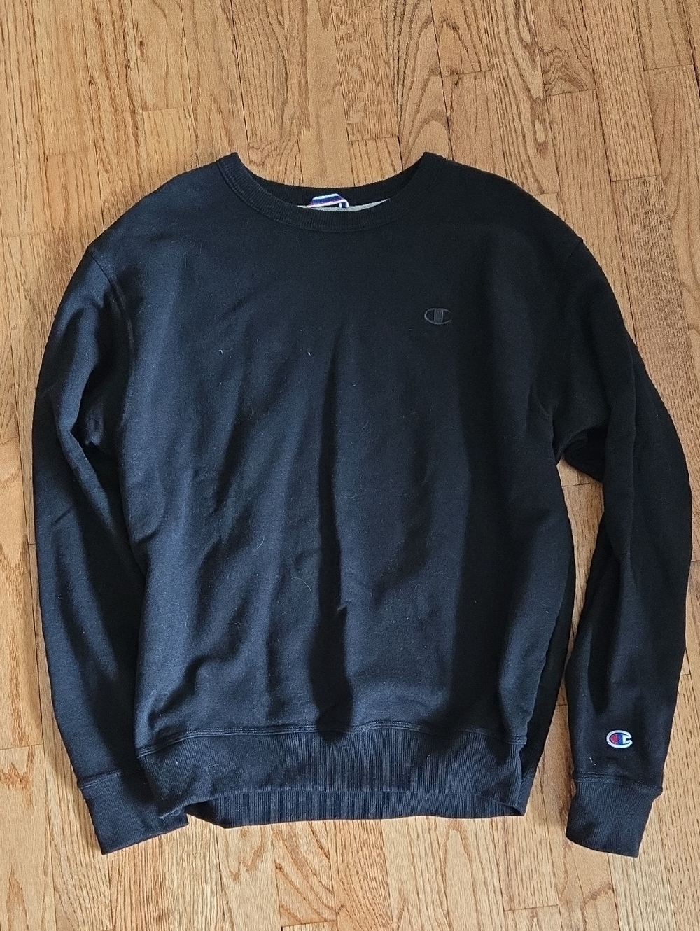 Men's Champion Black Crewneck Sweatshirt with Small Logo Never Worn Size Large